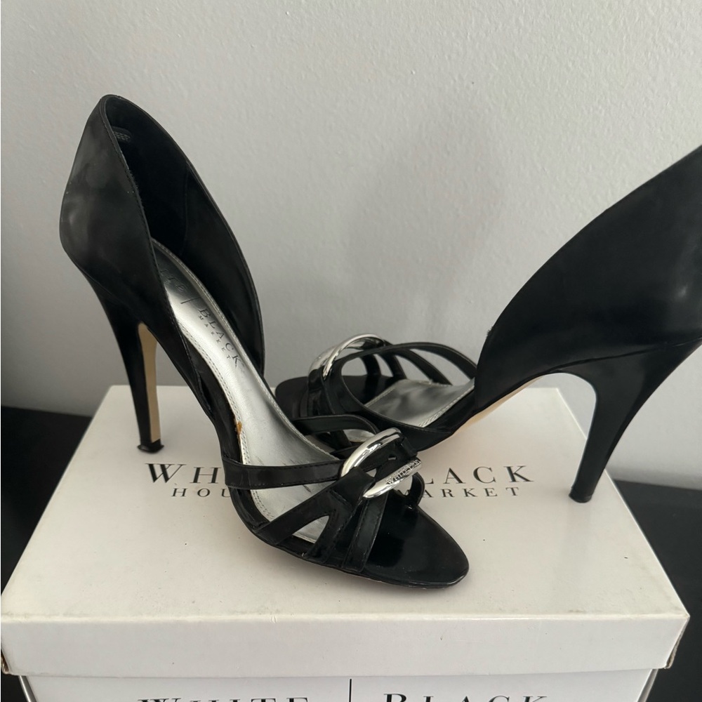 Size 9 White House Black Market heels